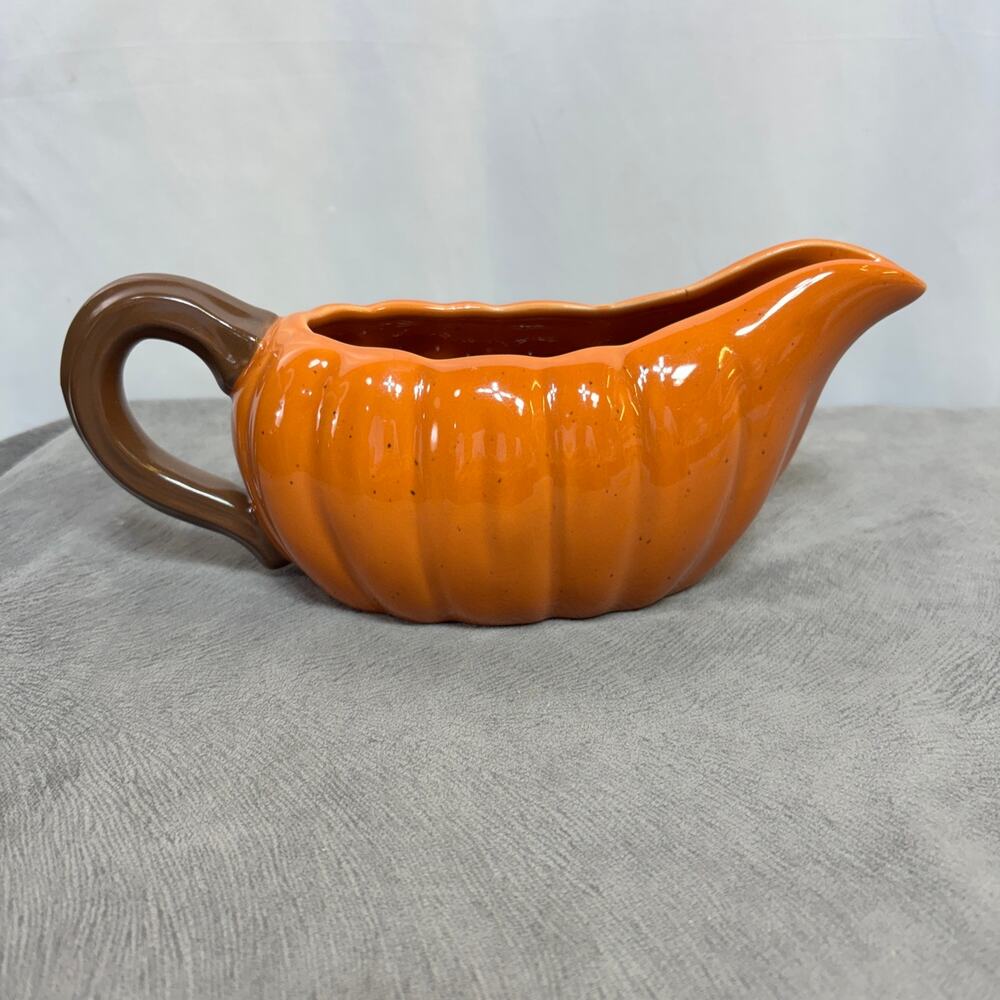 Pumpkin Gravy Boat  Kohls Celebrate Together EUC Thanksgiving Autumn Ceramic